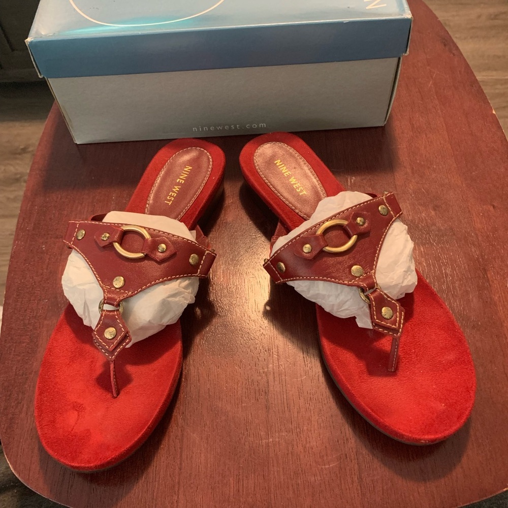 Nine West Dark Red Leather Sandals Size 10